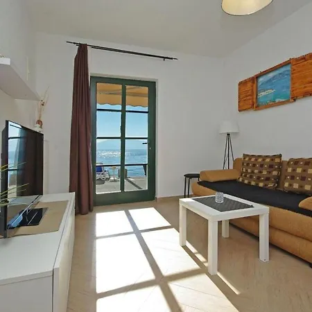 House Dalmatia L3 * 자오스트로그